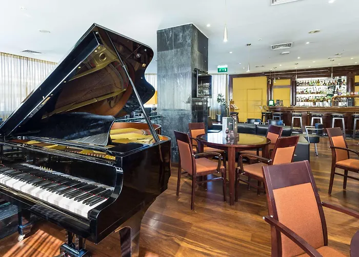 Отель Radisson Blu