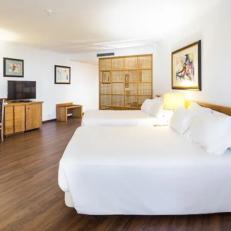 Hotel Radisson Blu 4*