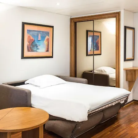 Radisson Blu Hotel 4*