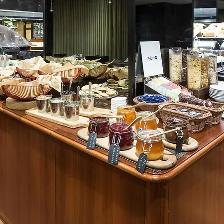 Hotell Radisson Blu 4*