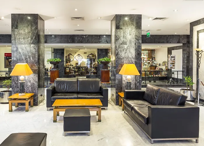 Отель Radisson Blu 4*
