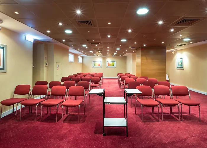 Отель Radisson Blu 4*